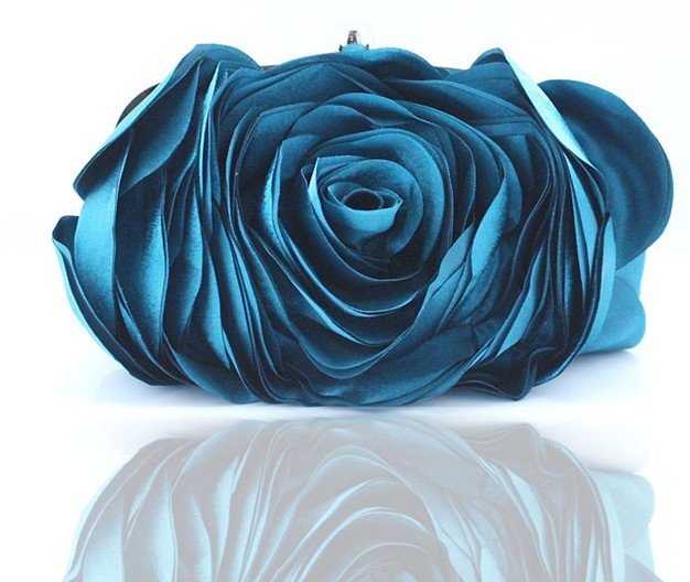 Bolsa Clutch em Formato de Flor