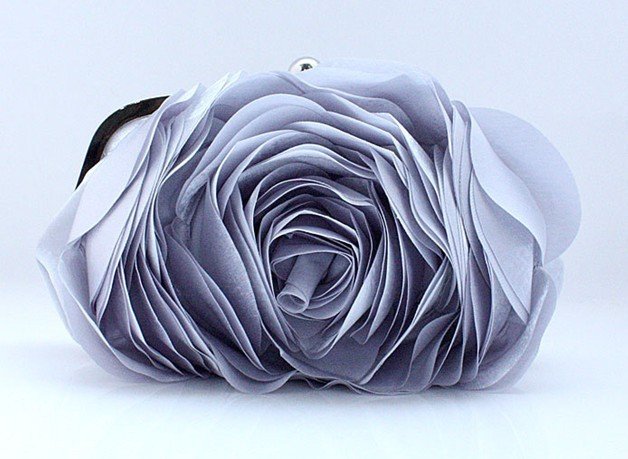 Bolsa Clutch em Formato de Flor
