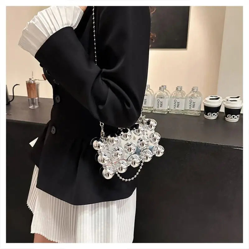 Bolsa Clutch Esferas Espelhada