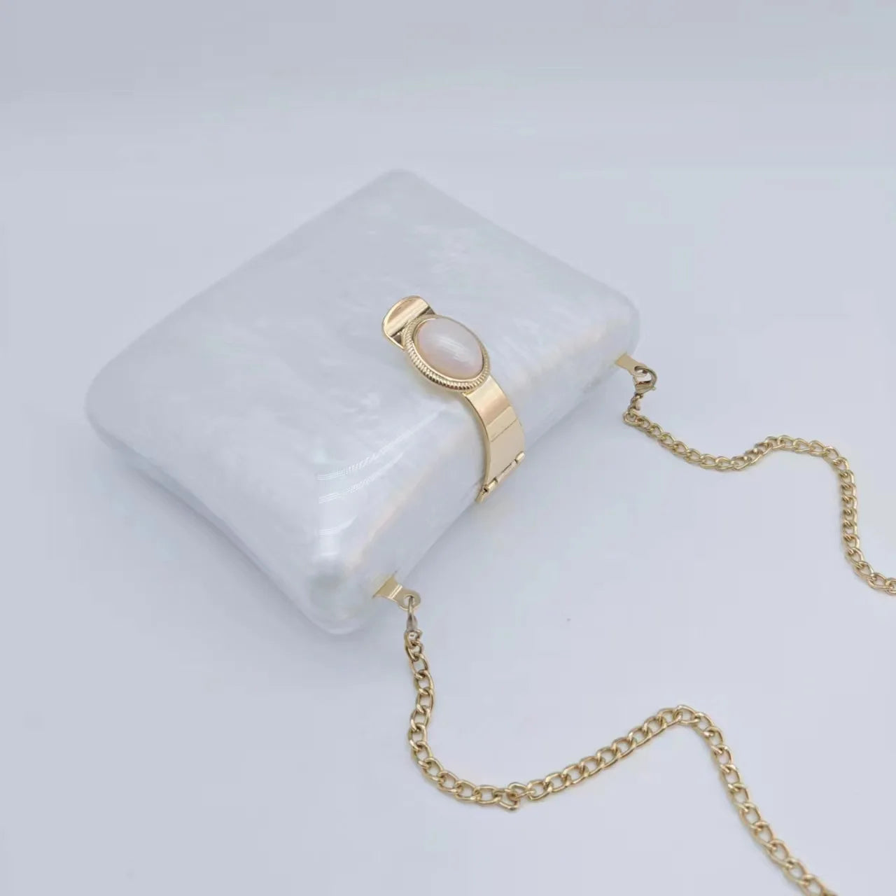 Bolsa Clutch Acrílico Detalhe de Pedra